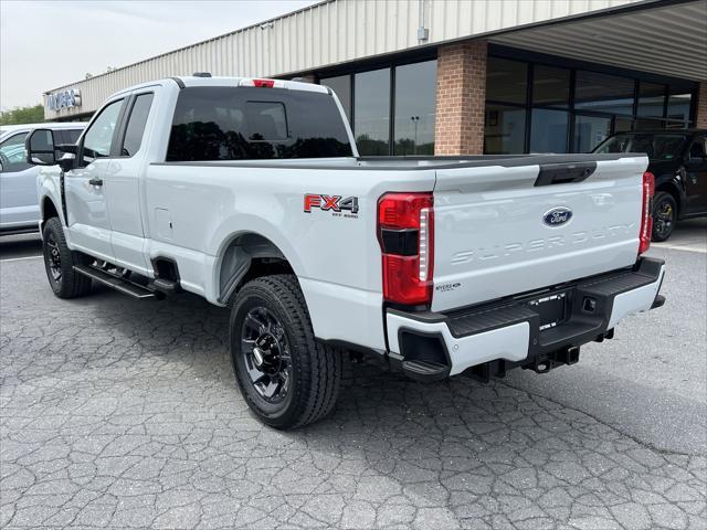 new 2025 Ford F-350 car, priced at $61,990