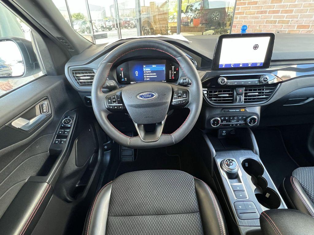 used 2023 Ford Escape car, priced at $24,982