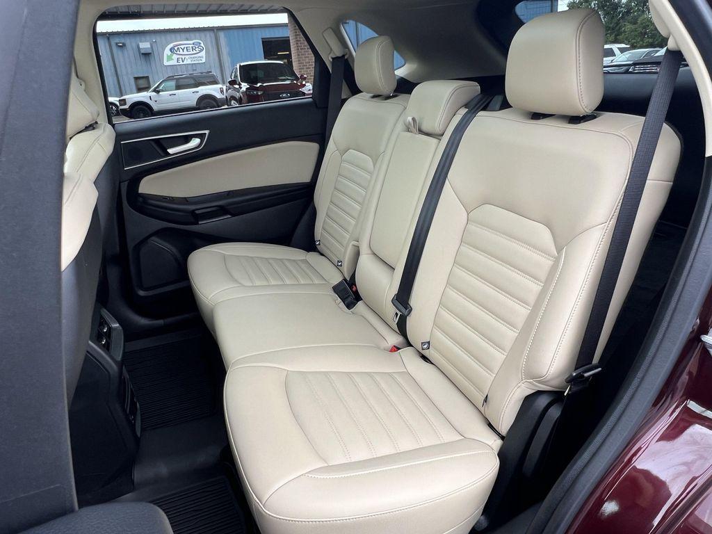 used 2022 Ford Edge car, priced at $29,982