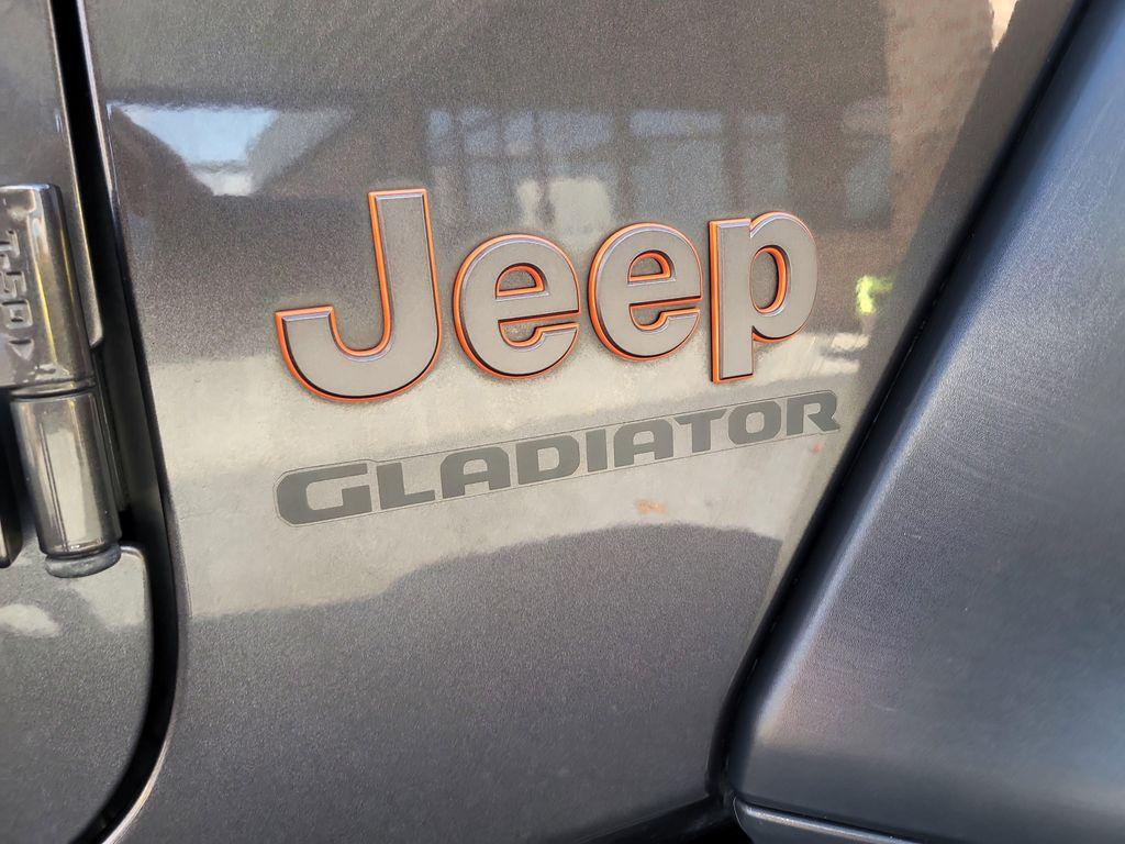 used 2021 Jeep Gladiator car, priced at $34,982