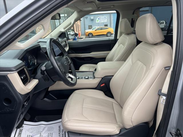 used 2024 Ford Expedition car, priced at $59,982