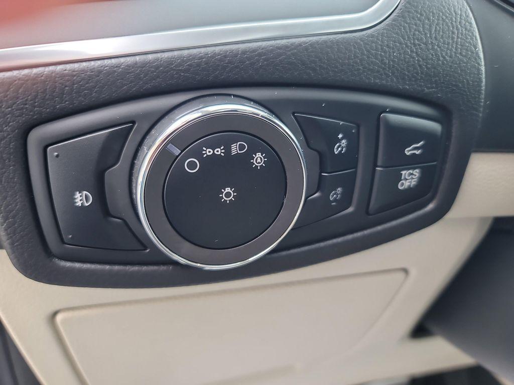 used 2024 Ford Edge car, priced at $39,782