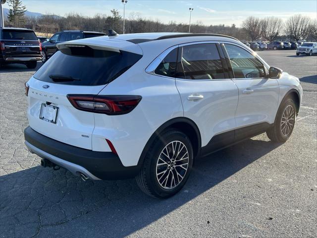 new 2025 Ford Escape car, priced at $45,370