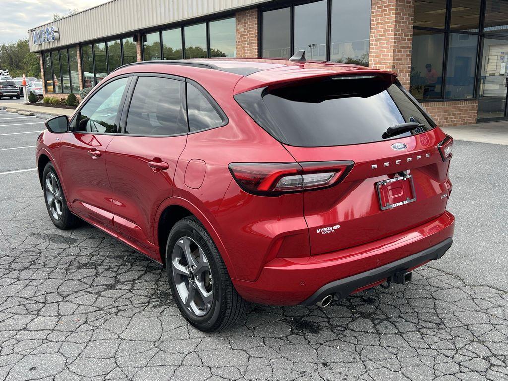used 2023 Ford Escape car, priced at $28,982