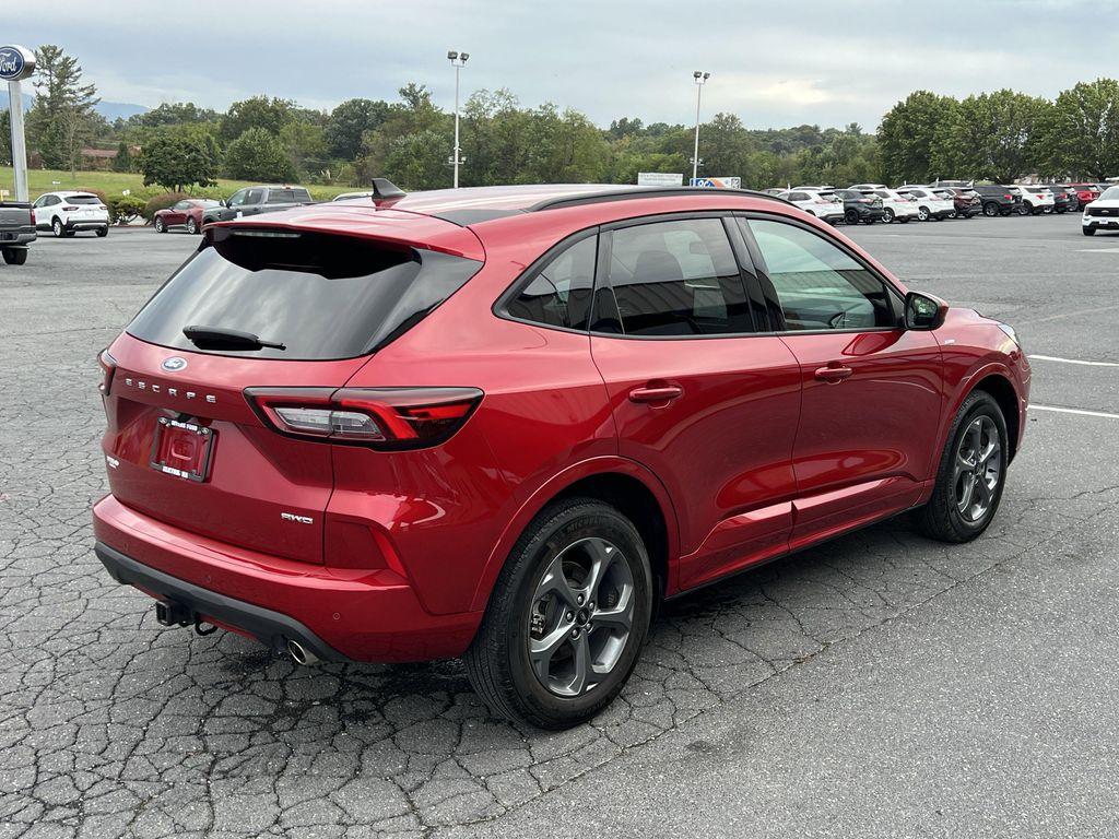 used 2023 Ford Escape car, priced at $28,982