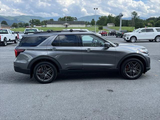 new 2025 Ford Explorer car, priced at $61,050