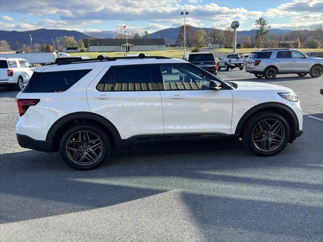 new 2025 Ford Explorer car, priced at $61,280