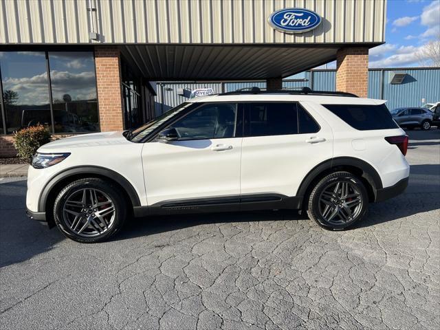 new 2025 Ford Explorer car, priced at $61,280