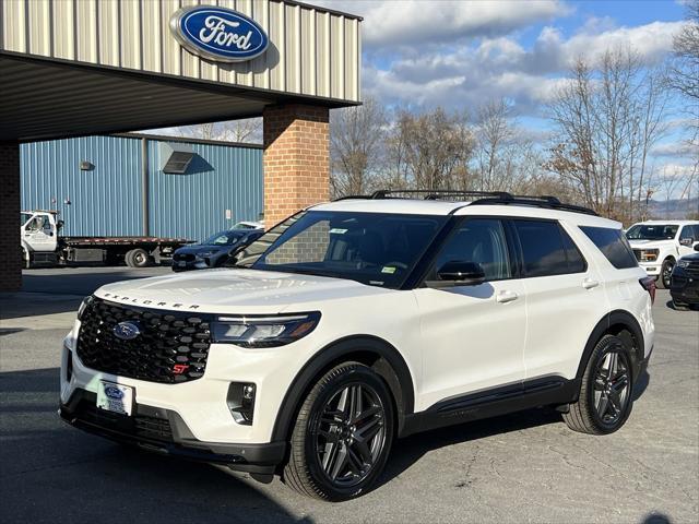 new 2025 Ford Explorer car, priced at $61,280