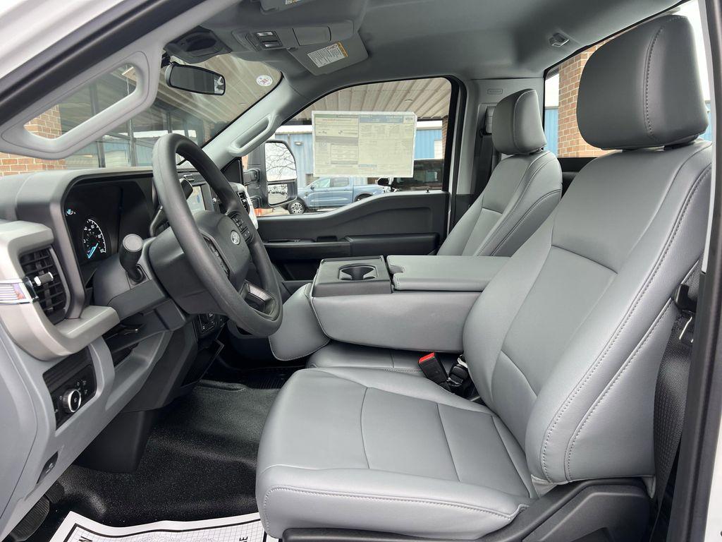 new 2025 Ford F-250 car, priced at $50,870