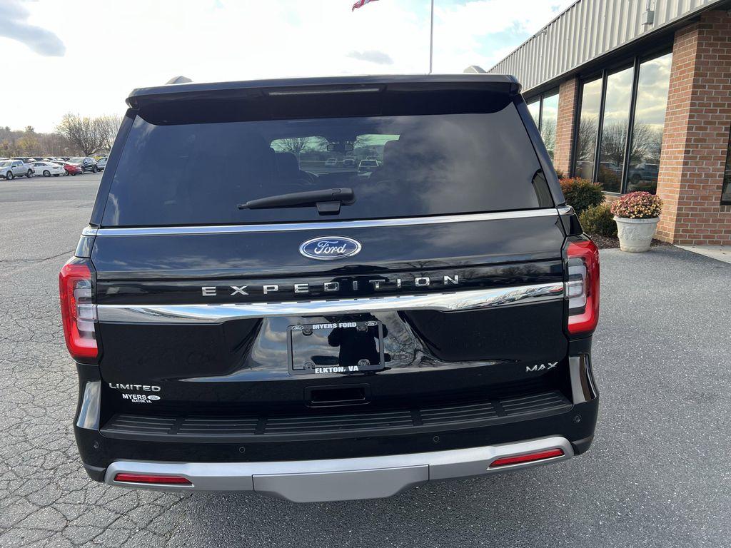 used 2023 Ford Expedition car, priced at $61,982