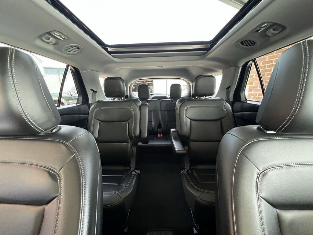 used 2022 Ford Explorer car, priced at $36,982