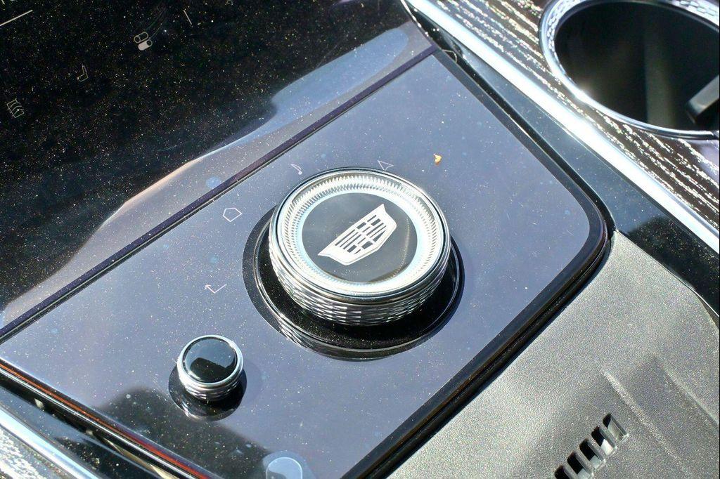 new 2025 Cadillac Escalade IQ car, priced at $131,415