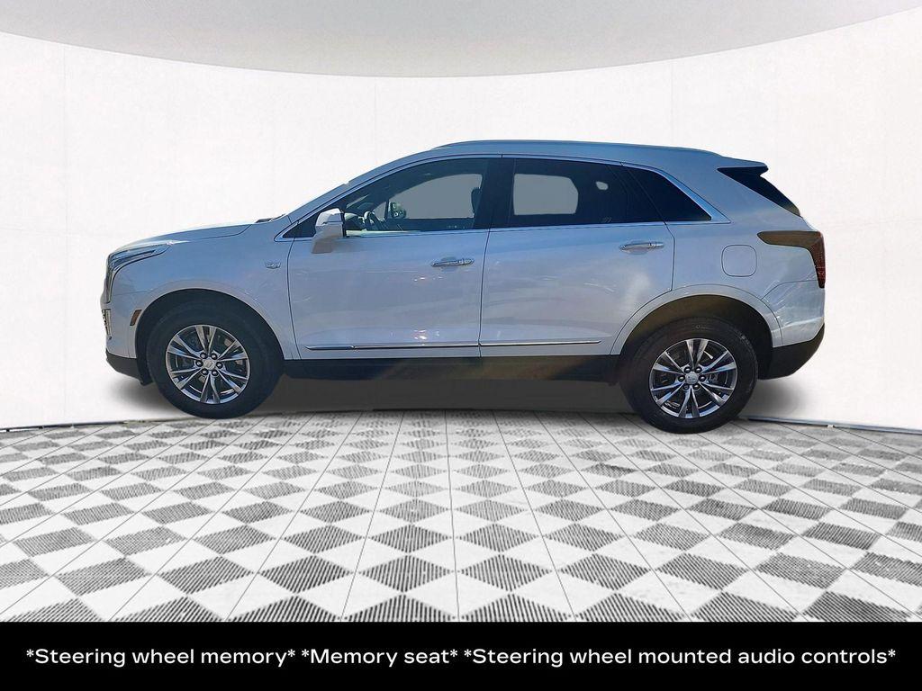 used 2023 Cadillac XT5 car, priced at $29,598