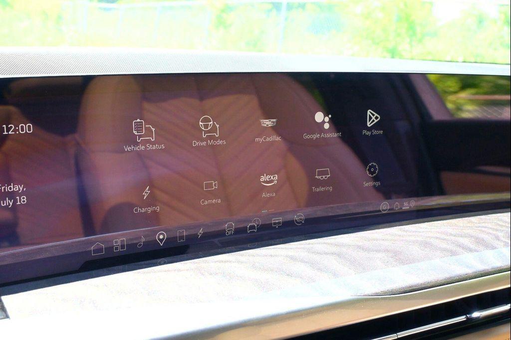 new 2025 Cadillac Escalade IQ car, priced at $152,285