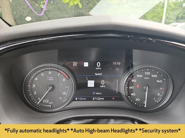 used 2023 Cadillac XT5 car, priced at $38,977