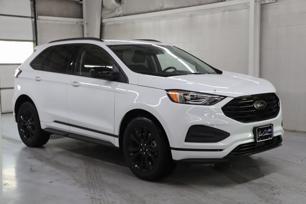 new 2024 Ford Edge car, priced at $40,746