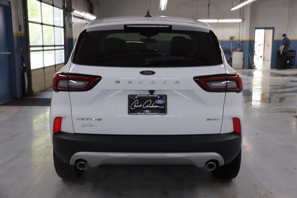 new 2024 Ford Escape car, priced at $33,138