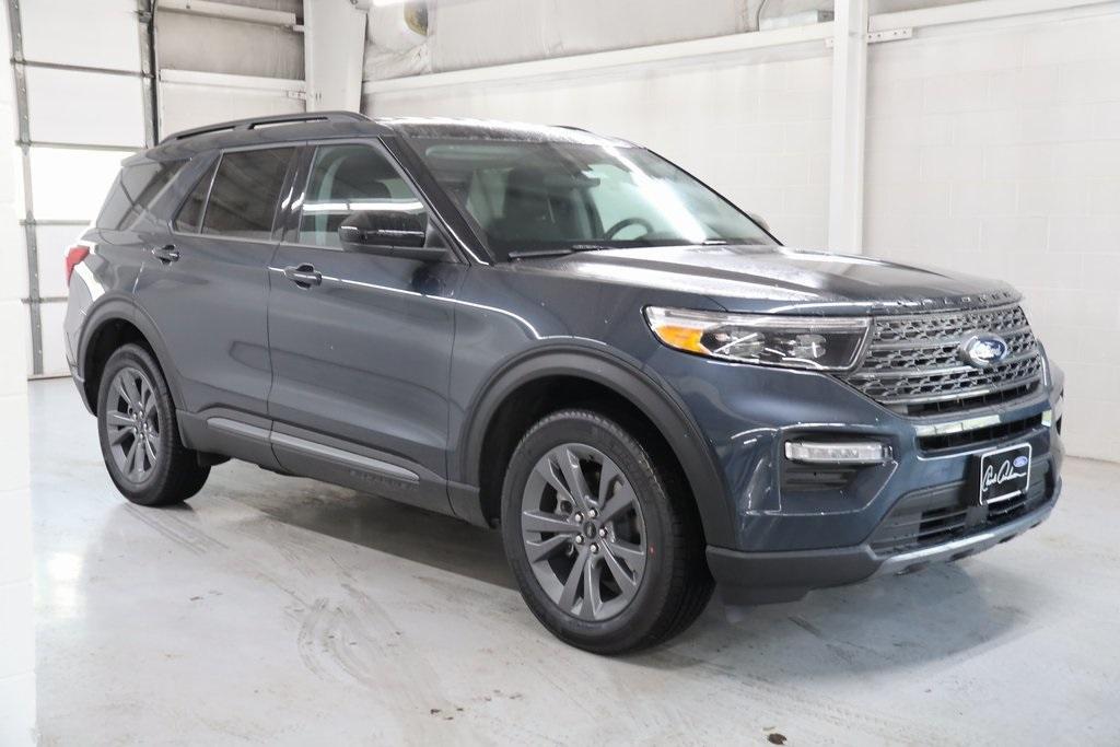 new 2024 Ford Explorer car, priced at $43,796
