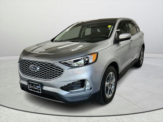 used 2024 Ford Edge car, priced at $32,260