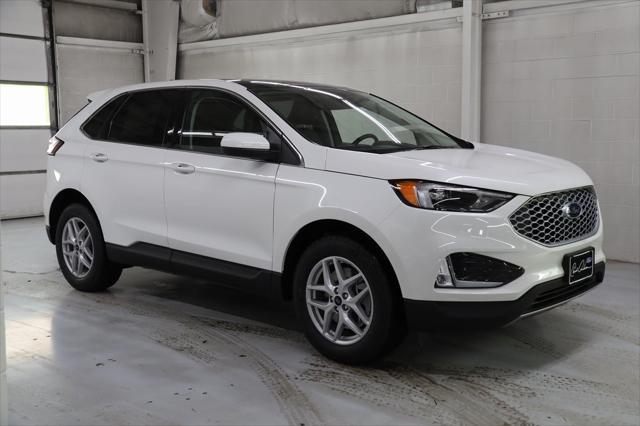 new 2024 Ford Edge car, priced at $38,154