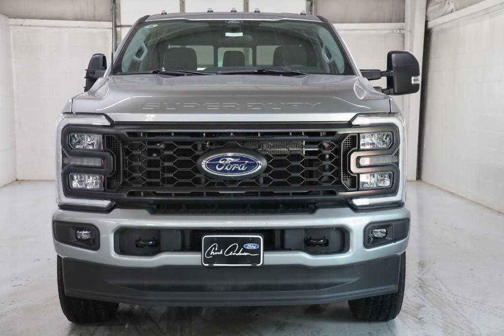 new 2024 Ford F-250 car, priced at $57,264