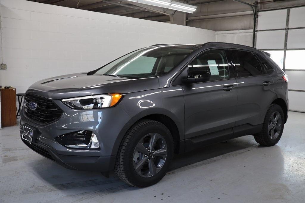 new 2024 Ford Edge car, priced at $42,142