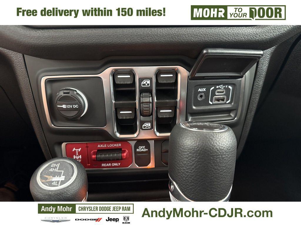 new 2025 Jeep Gladiator car, priced at $50,380