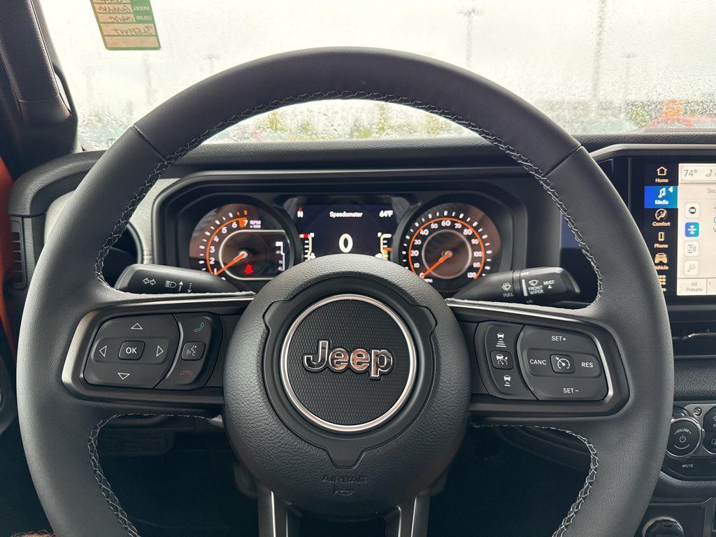 new 2025 Jeep Gladiator car, priced at $44,736