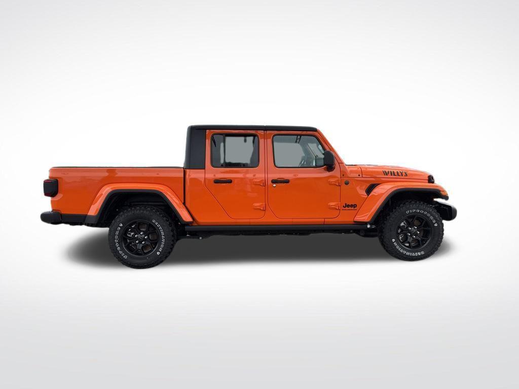 new 2025 Jeep Gladiator car, priced at $44,736