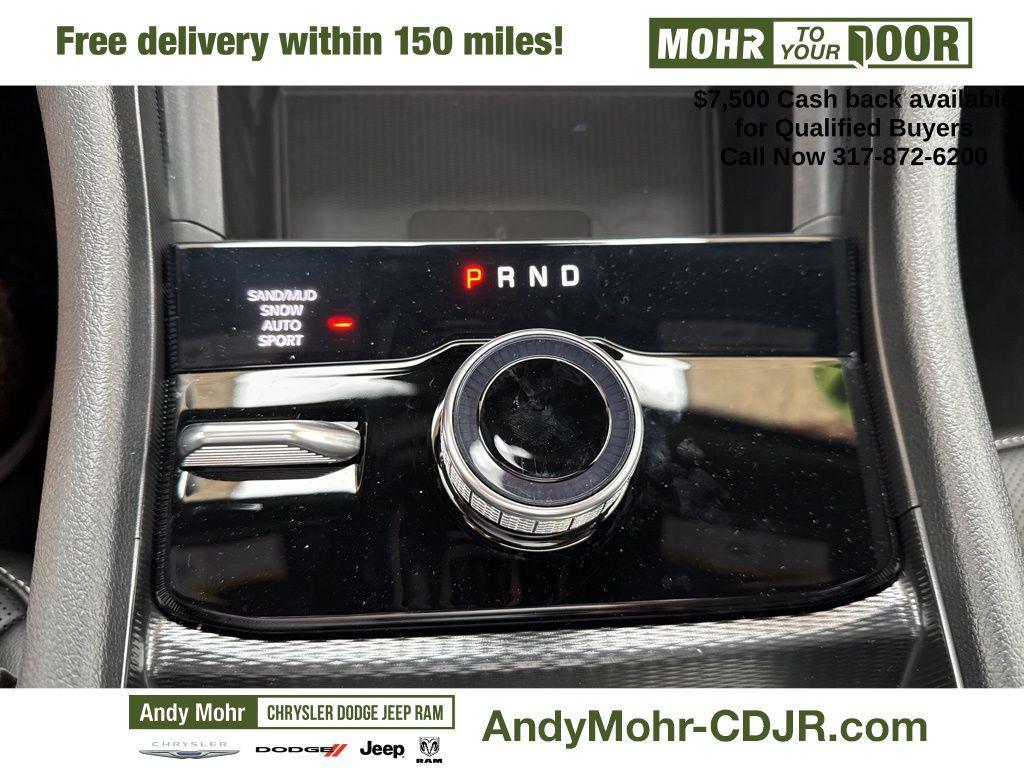 new 2024 Jeep Grand Cherokee car, priced at $46,988