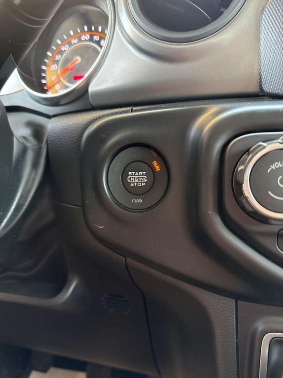 used 2022 Jeep Wrangler Unlimited car, priced at $32,112