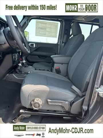 new 2025 Jeep Wrangler car, priced at $48,670