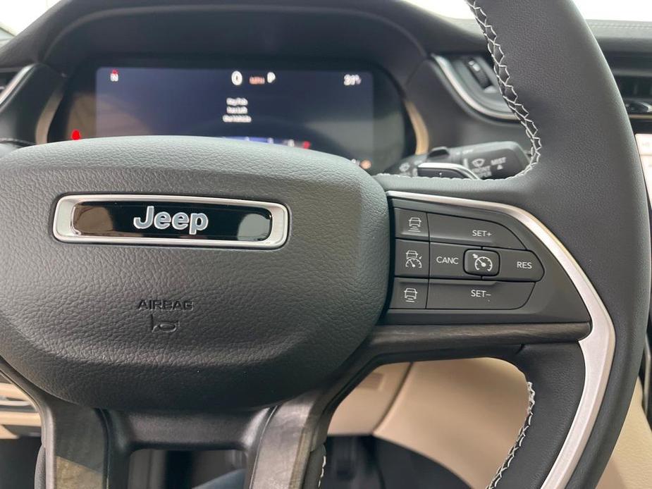 new 2024 Jeep Grand Cherokee L car, priced at $52,768