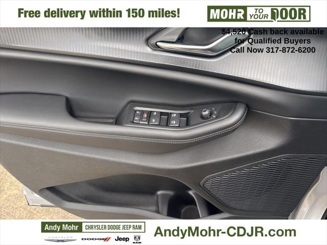 new 2025 Jeep Grand Cherokee car, priced at $43,650