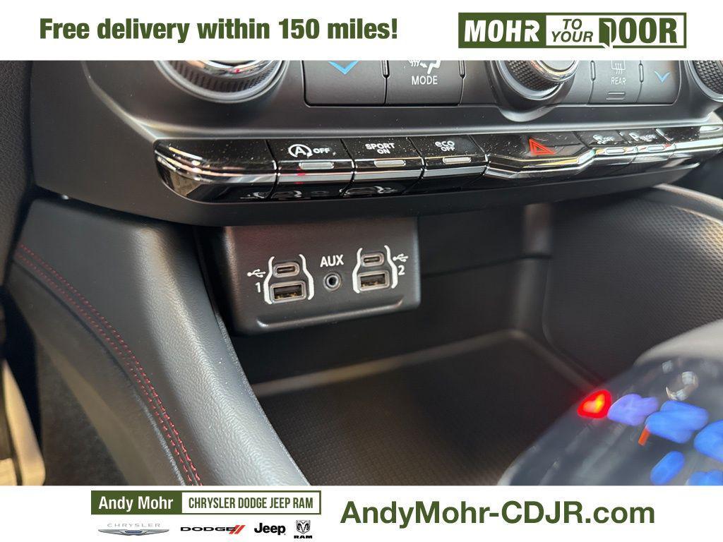 new 2025 Dodge Durango car, priced at $38,681