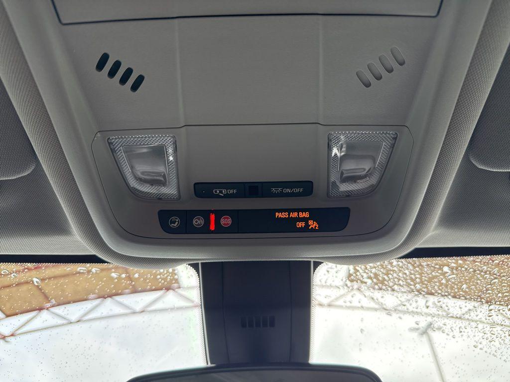 used 2024 Chevrolet Equinox car, priced at $21,800