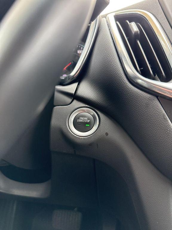 used 2024 Chevrolet Equinox car, priced at $21,800