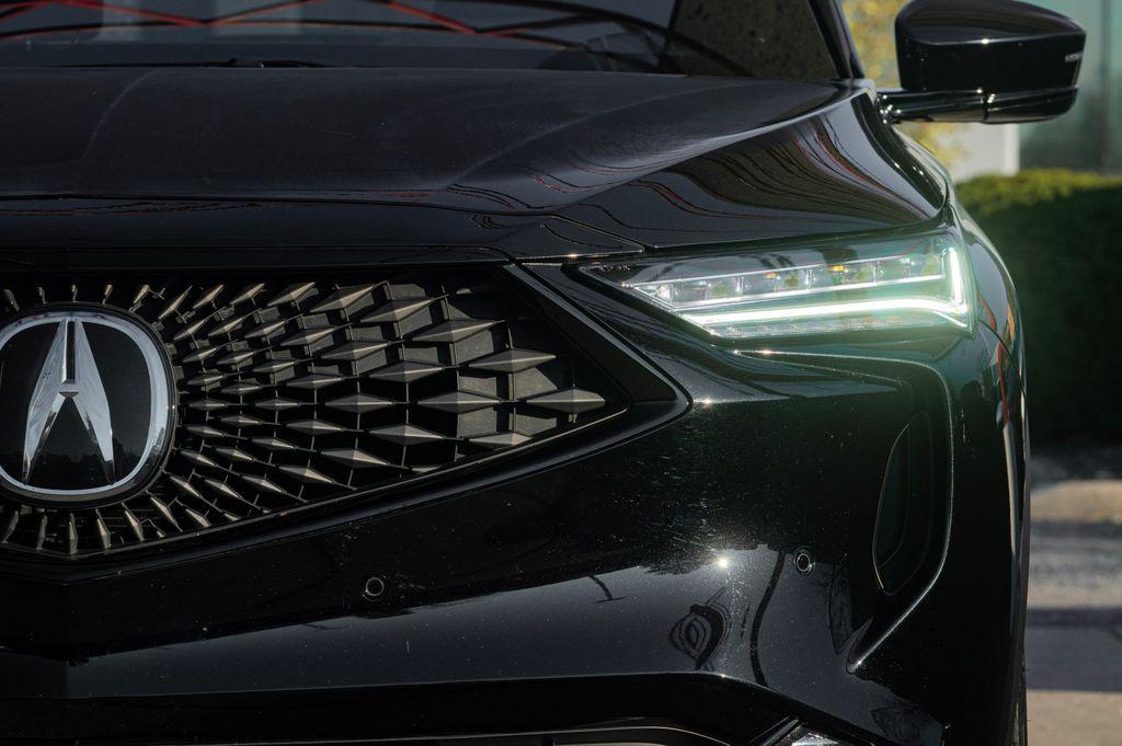 used 2023 Acura MDX car, priced at $42,300