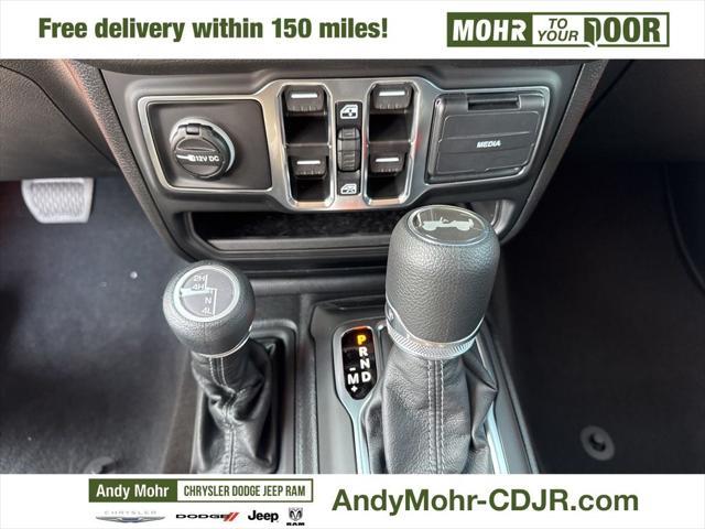 new 2025 Jeep Wrangler car, priced at $49,580