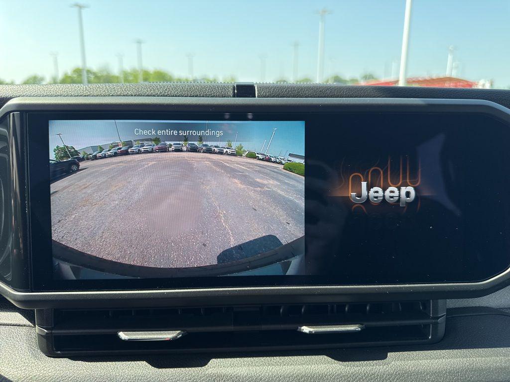 new 2025 Jeep Wrangler car, priced at $49,166