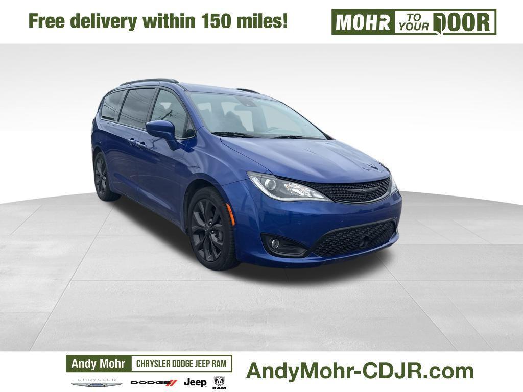 used 2019 Chrysler Pacifica car, priced at $15,500