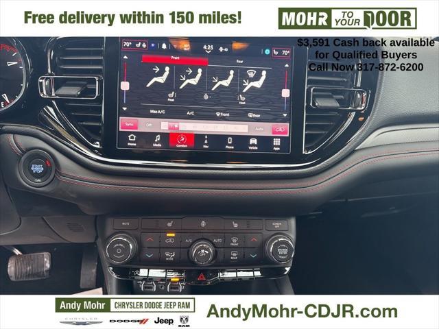 new 2025 Dodge Durango car, priced at $40,039