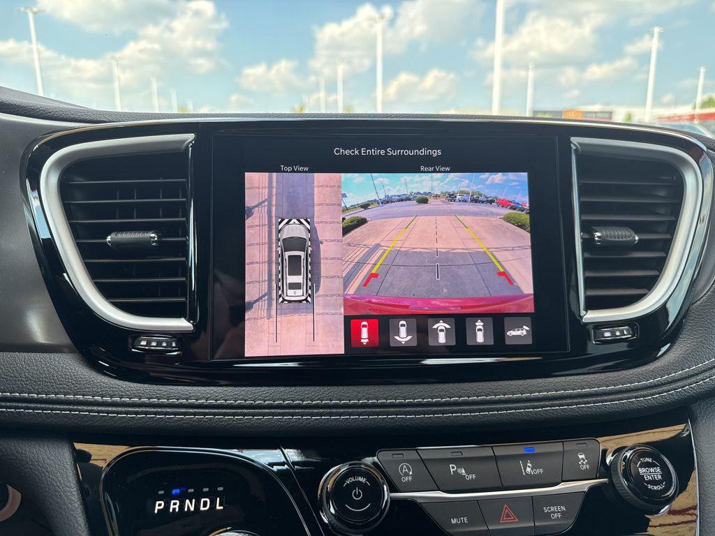 new 2026 Chrysler Pacifica car, priced at $45,970