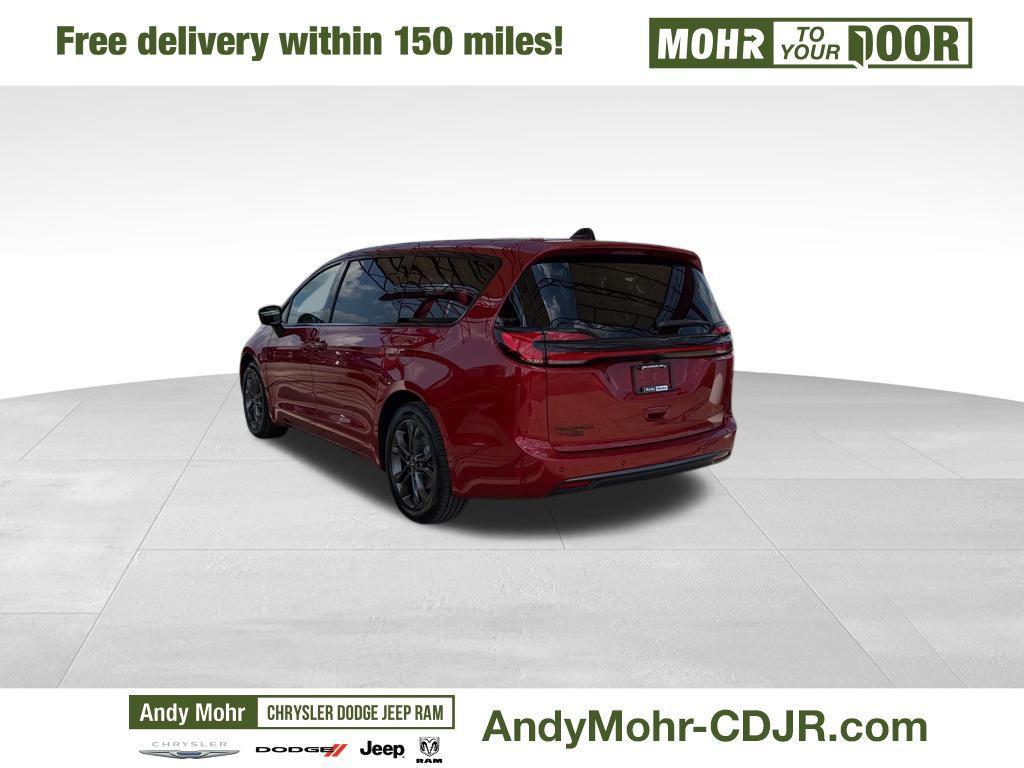 new 2026 Chrysler Pacifica car, priced at $47,720
