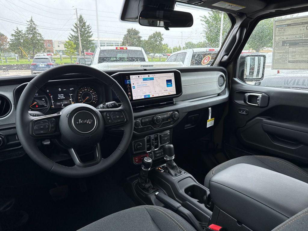 new 2025 Jeep Wrangler car, priced at $47,844