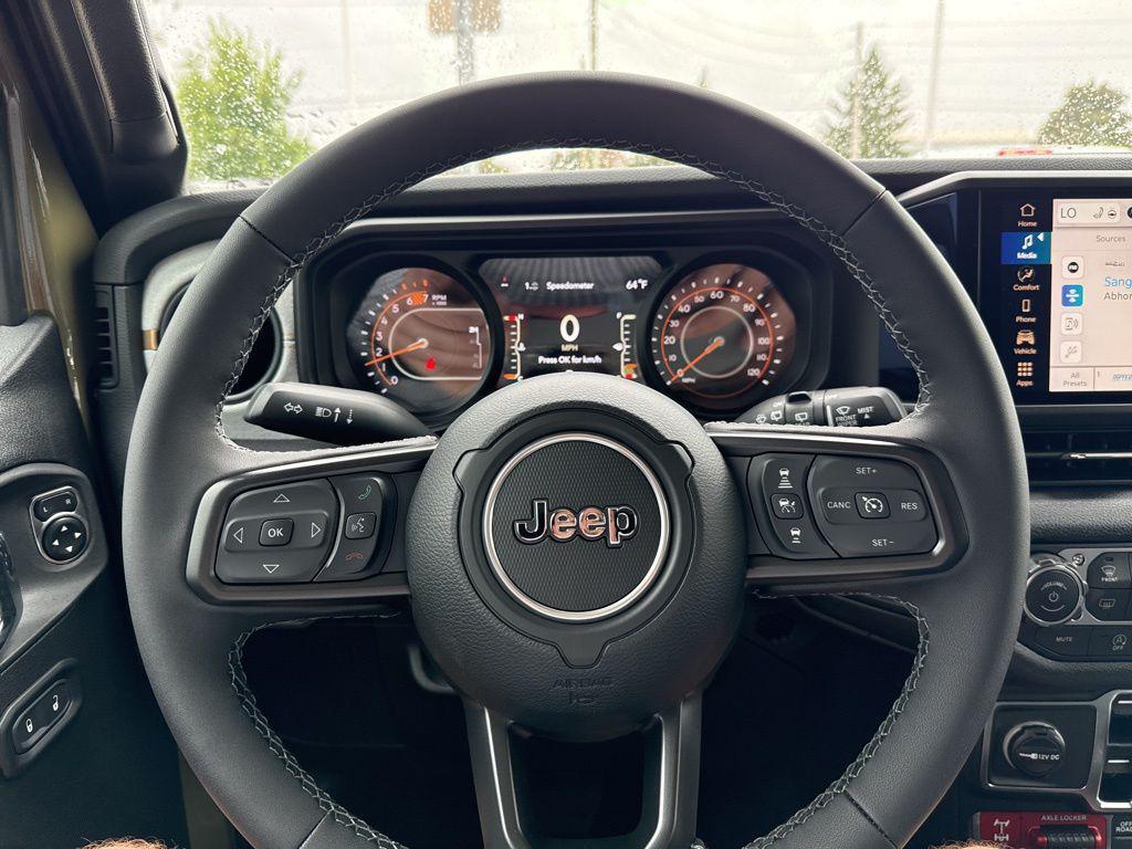 new 2025 Jeep Wrangler car, priced at $47,844