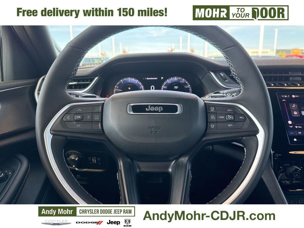 new 2025 Jeep Grand Cherokee car, priced at $46,120