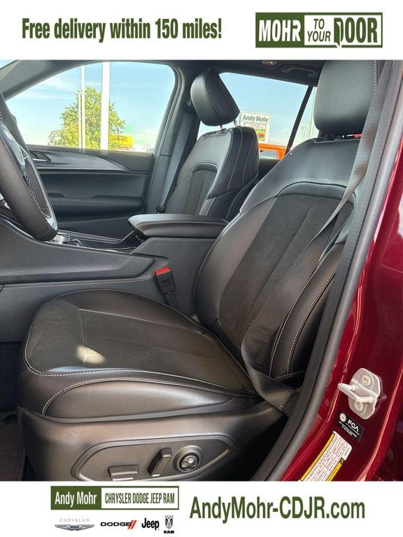 new 2025 Jeep Grand Cherokee car, priced at $46,120