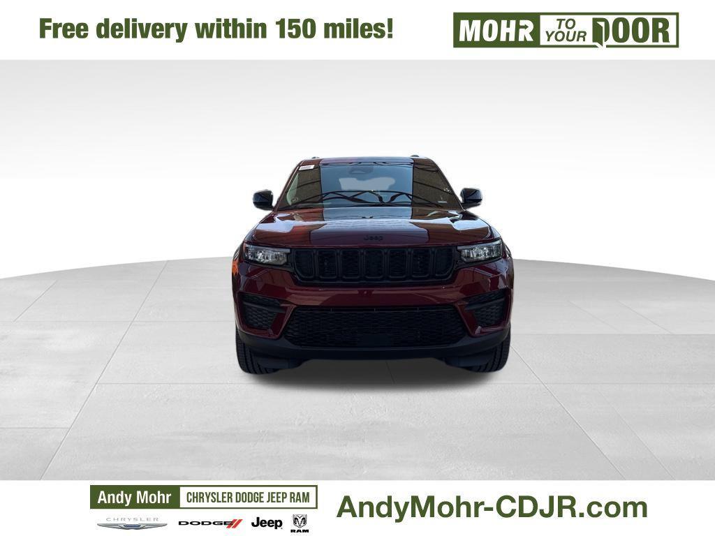 new 2025 Jeep Grand Cherokee car, priced at $46,120